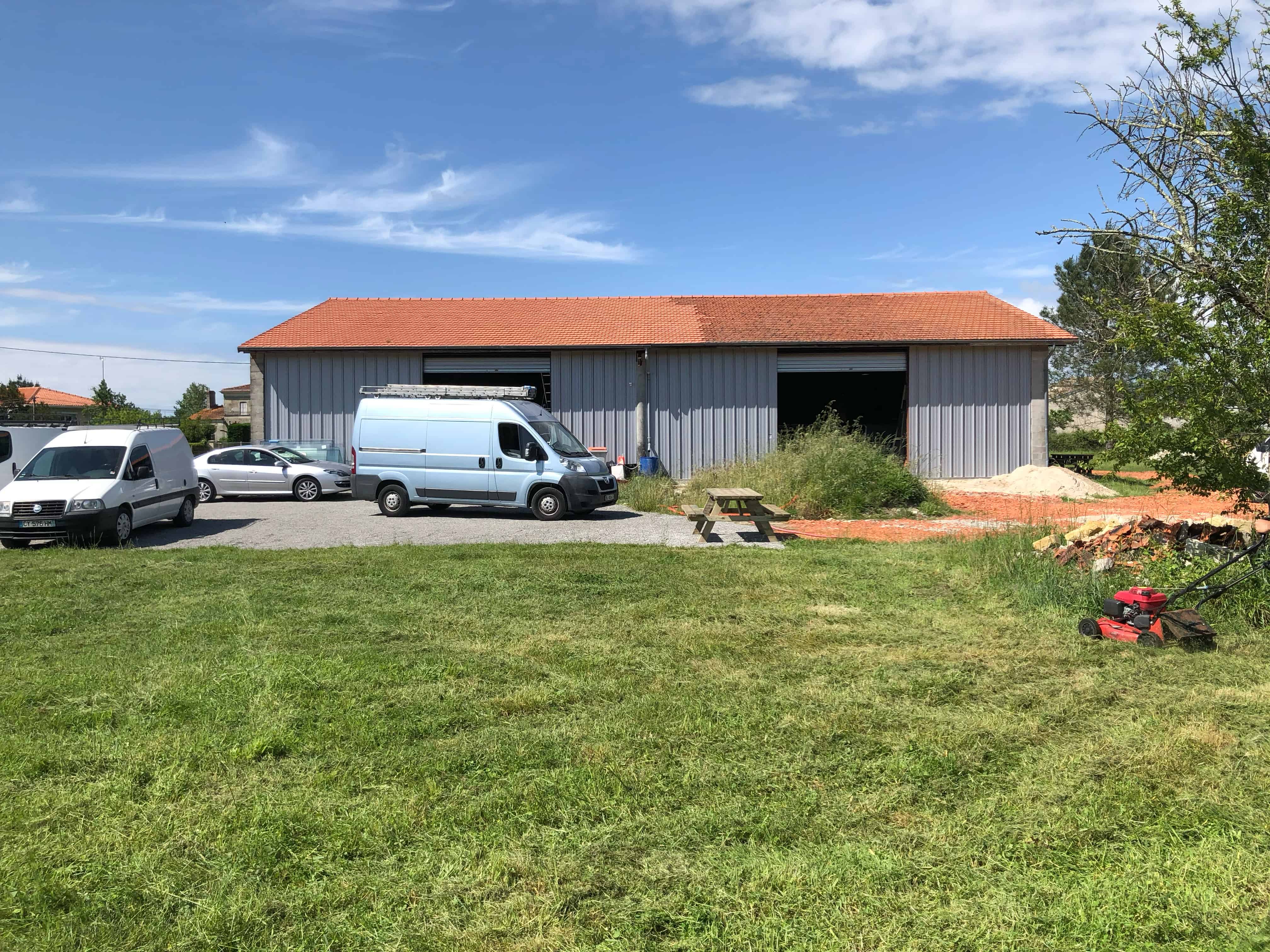 Atelier de B.F.G., votre serrurier à Bordeaux