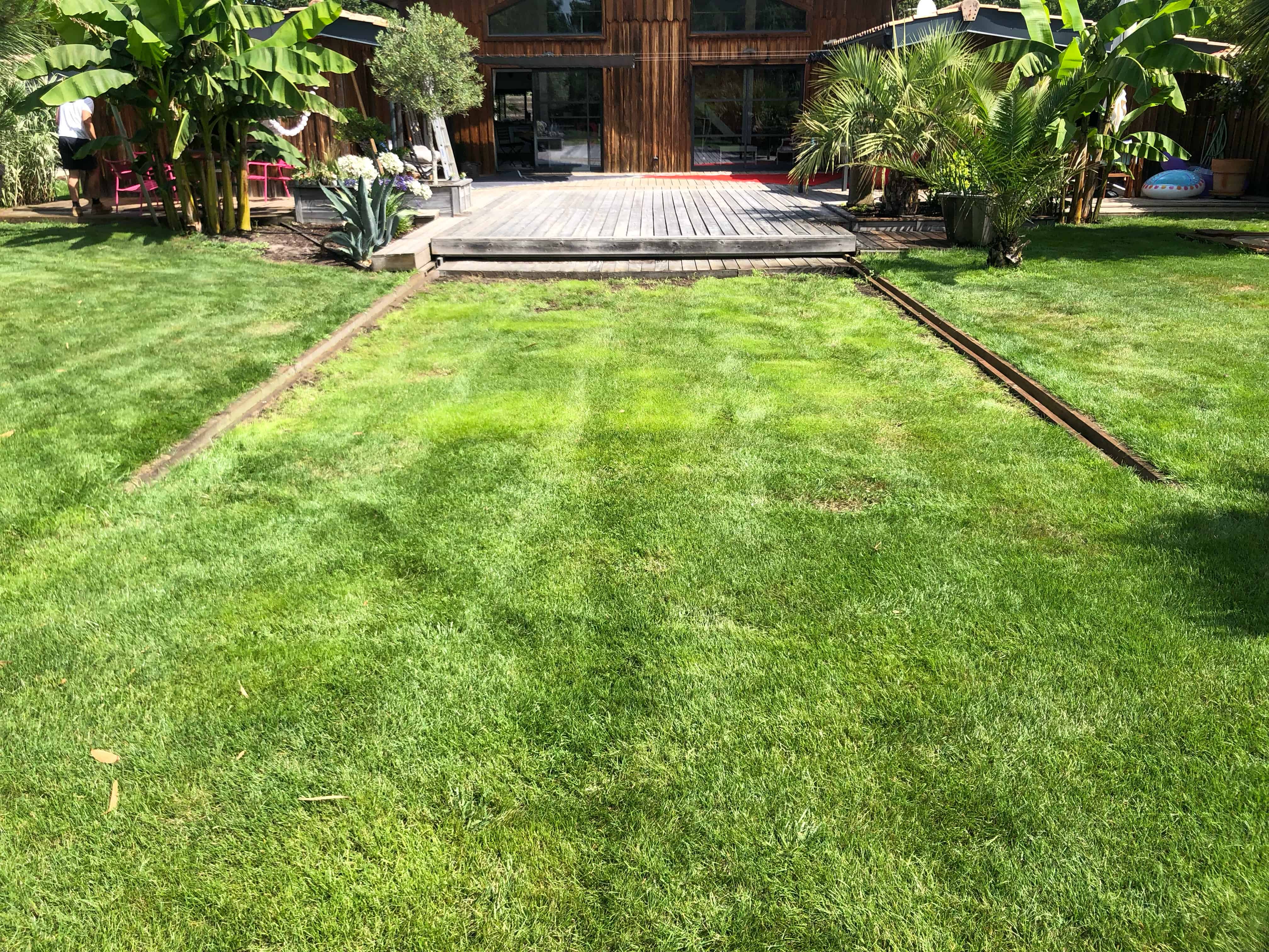 Couvercle de piscine creusée sur mesure par B.F.G.